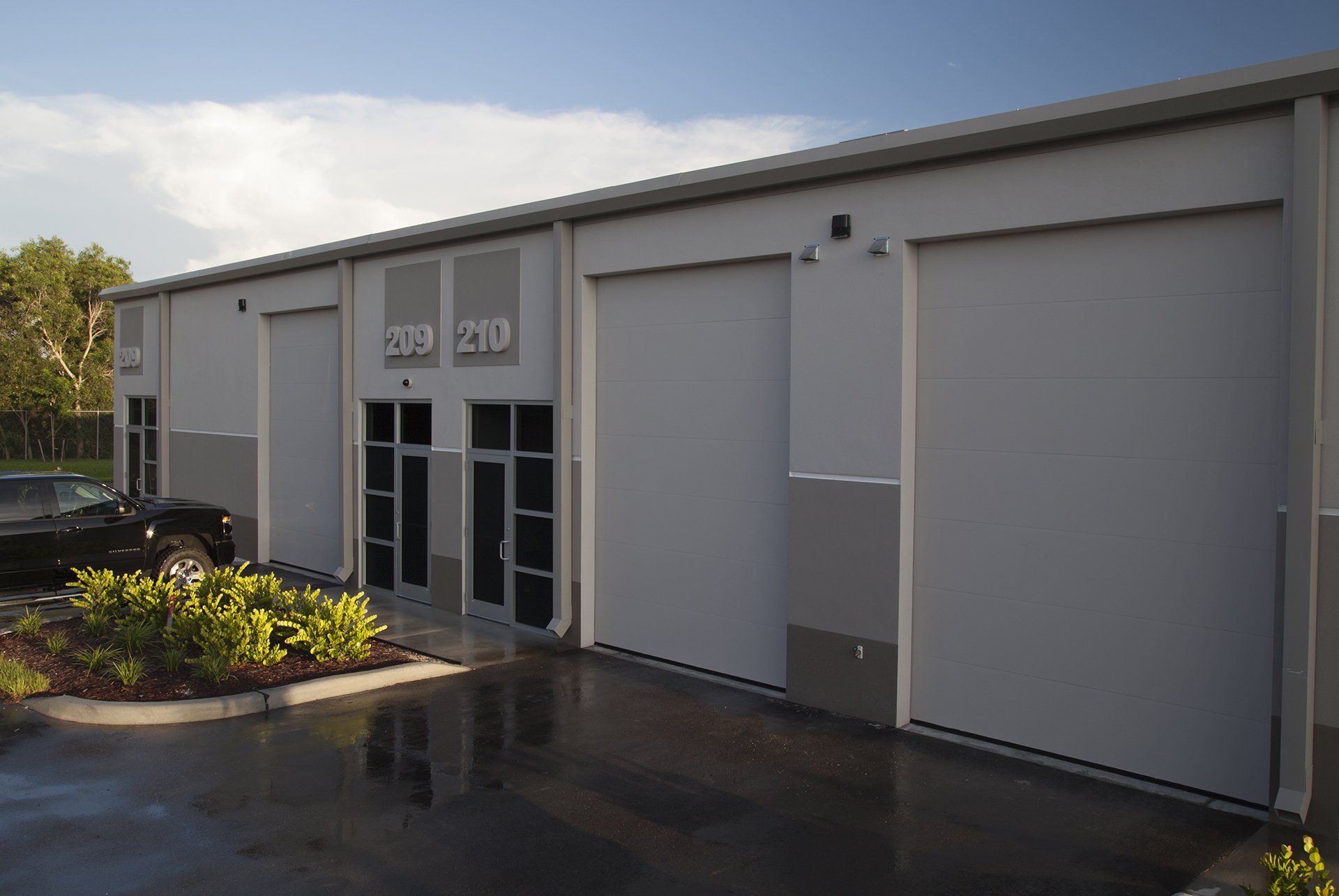 Flush Panel 710